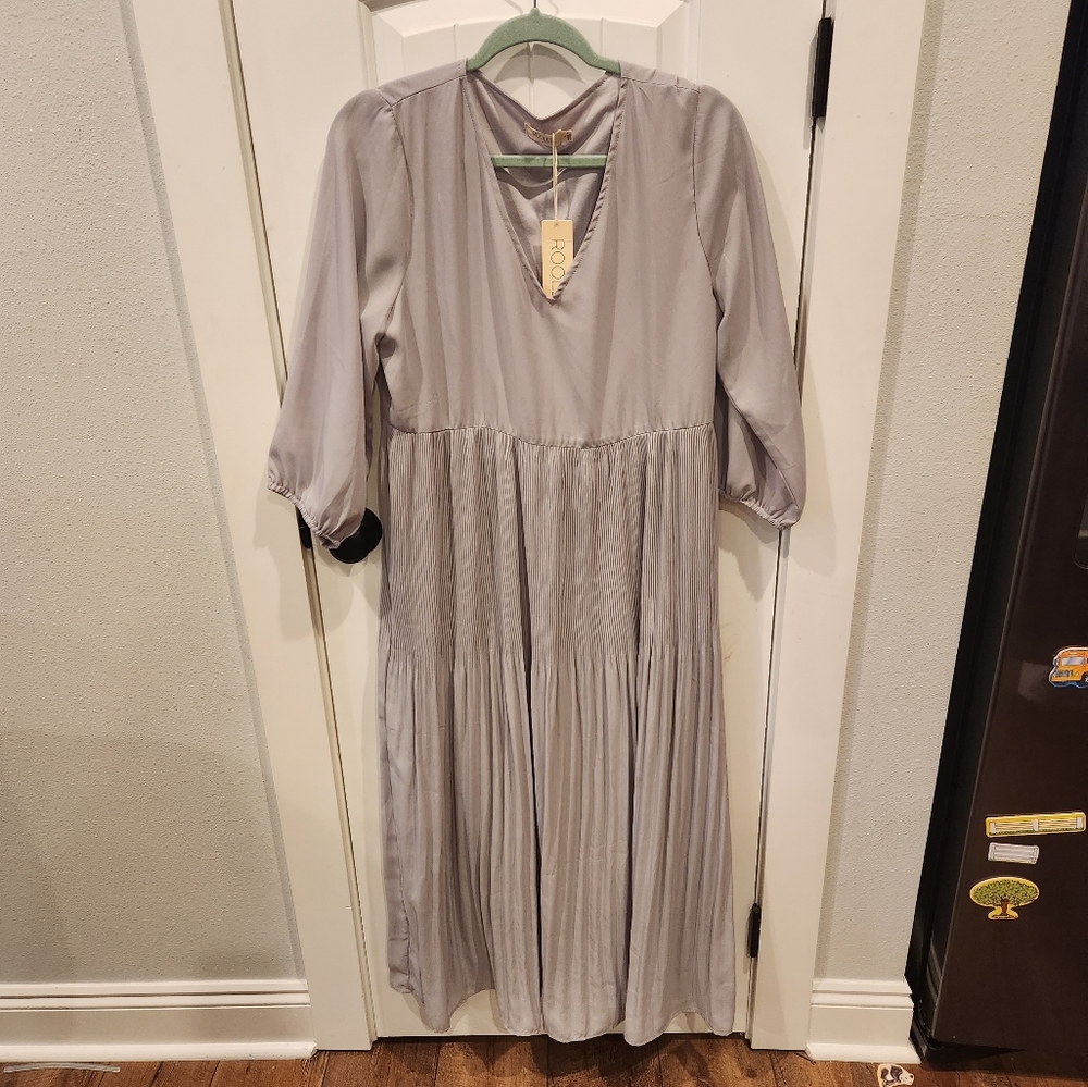 Roolee NWT Gray Maxi Dress 3/4 Sleeve Large